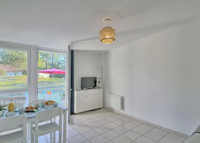 Hameau Ocean-1 By Interhome La Parée Preneau